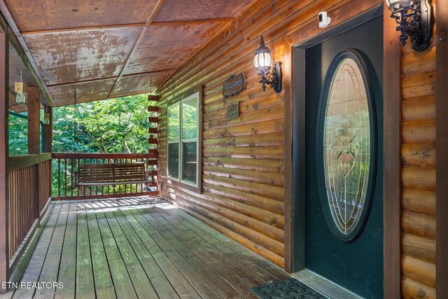 531 Gatlin Dr, Gatlinburg, TN 37738 - view of exterior entry with covered porch