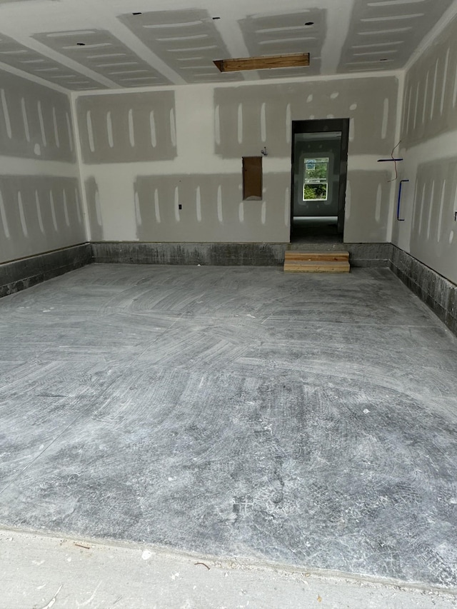125 Reece Rd, Baxter, TN 38544 - view of garage