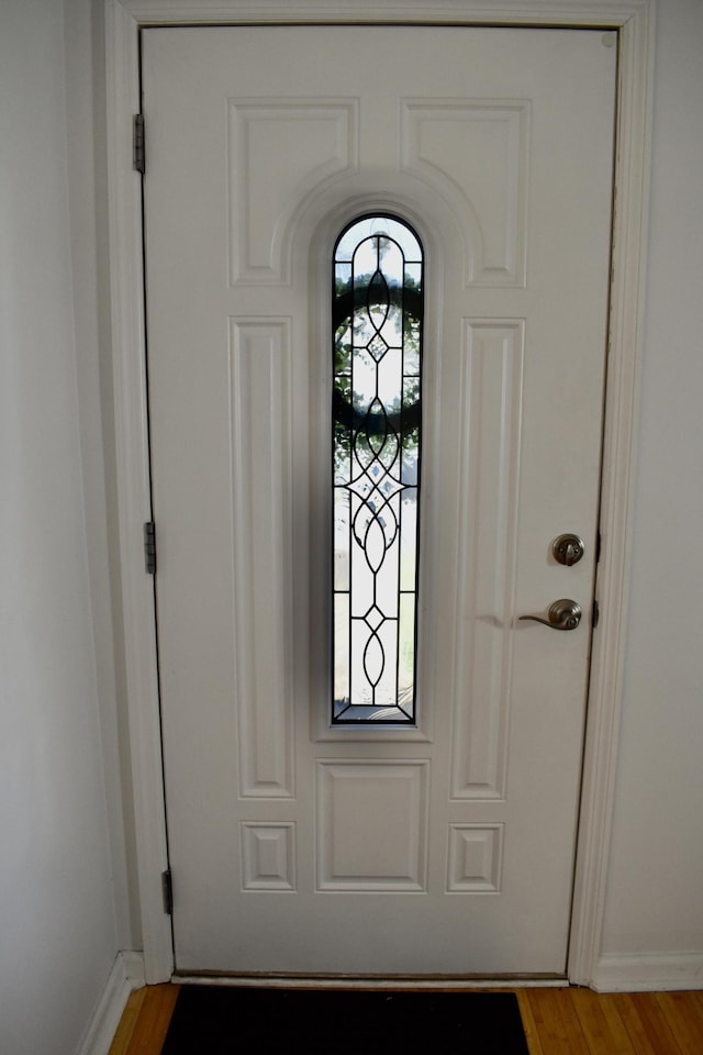 339 Perrolee St, Gallatin, TN 37066 - doorway to outside featuring baseboards and light wood-style floors