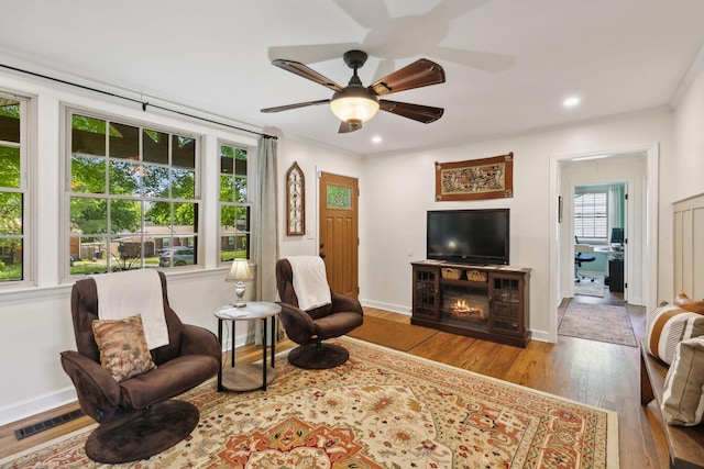 206 Evergreen Dr, Columbia, TN 38401 - living area featuring a ceiling fan, visible vents, wood finished floors, ornamental molding, and recessed lighting