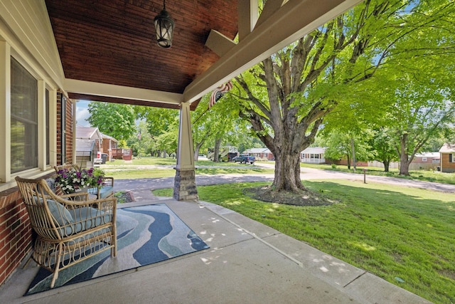 206 Evergreen Dr, Columbia, TN 38401 - view of patio / terrace with a porch