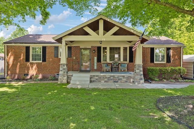 206 Evergreen Dr, Columbia, TN 38401 - view of front of property featuring a front yard, a porch, and brick siding