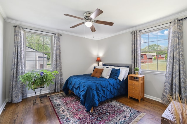 206 Evergreen Dr, Columbia, TN 38401 - bedroom with baseboards, crown molding, wood finished floors, and multiple windows