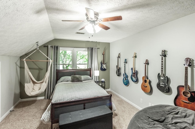 1505 Newmans Trl, Hendersonville, TN 37075 - carpeted bedroom featuring visible vents, a textured ceiling, baseboards, and vaulted ceiling
