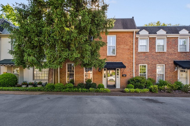 4400 Belmont Park Ter Unit 221, Nashville, TN 37215 - photo 1