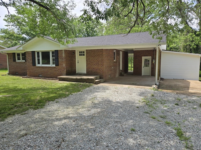 559 Oakville Cir, Parsons, TN 38363 - photo 1