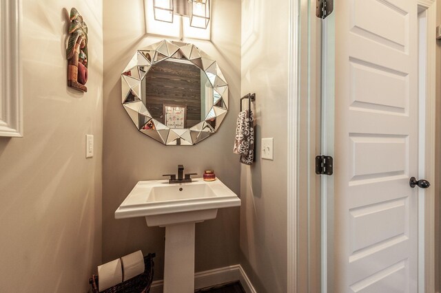 1092 Summerstar Cir, Gallatin, TN 37066 - view of bathroom