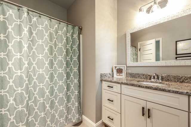 1092 Summerstar Cir, Gallatin, TN 37066 - bathroom featuring vanity and baseboards