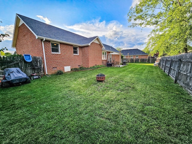 103 Hillcrest Dr, Tullahoma, TN 37388 - view of yard featuring a fire pit