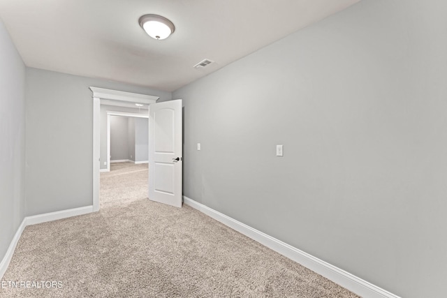 8508 Flowering Peach Ln, Knoxville, TN 37923 - carpeted empty room featuring baseboards and visible vents