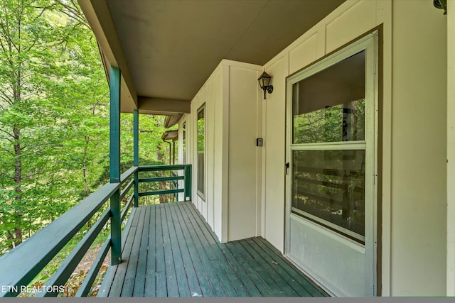 3178 N Clear Fork Rd, Sevierville, TN 37862 - view of wooden terrace