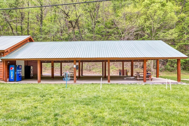 3178 N Clear Fork Rd, Sevierville, TN 37862 - view of property's community featuring a lawn and a forest view