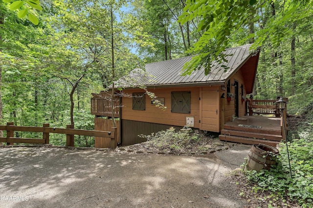 view of outbuilding
