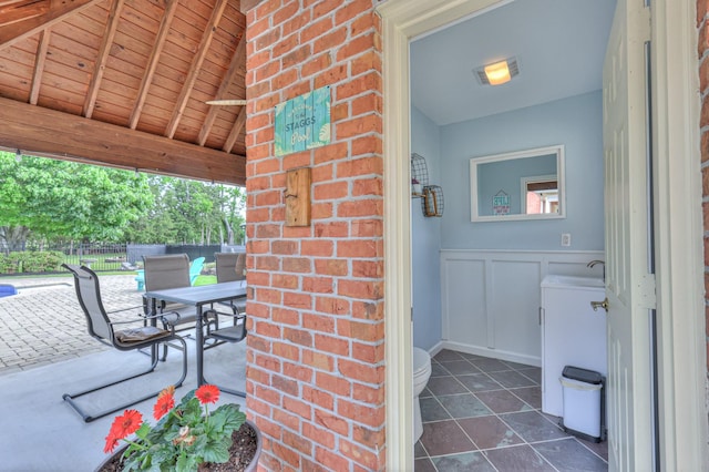 107 Churchill Farms Dr, Murfreesboro, TN 37127 - exterior space with fence