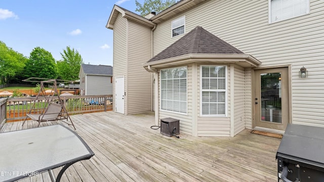 7424 Castlegate Blvd, Knoxville, TN 37918 - view of wooden terrace