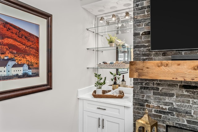 8542 Sawyer Brown Rd, Nashville, TN 37221 - view of bar