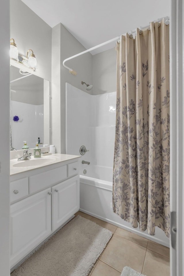 13 Hosier Ct, Lebanon, TN 37087 - full bath with tile patterned flooring, shower / tub combo with curtain, and vanity