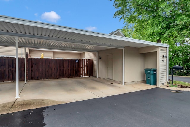 13 Hosier Ct, Lebanon, TN 37087 - view of car parking with fence