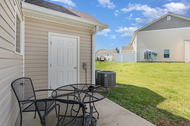 7025 Magnolia Crossings, Spring Hill, TN 37174 - view of patio featuring outdoor dining space