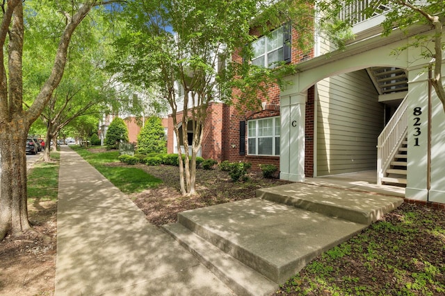 8231 Lenox Creekside Dr Unit C7, Antioch, TN 37013 - entrance to property featuring brick siding