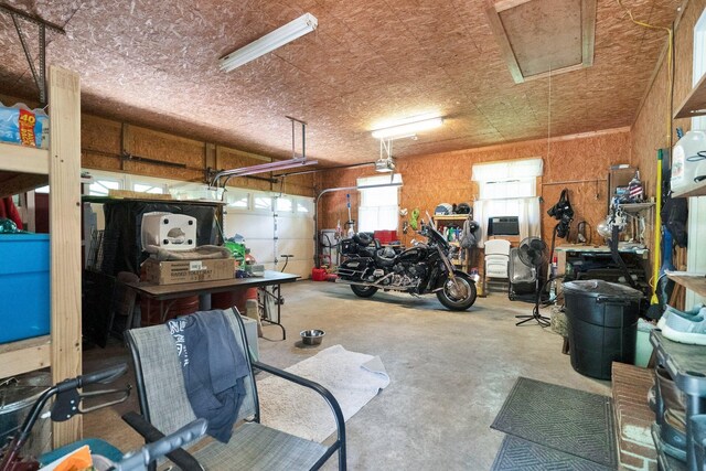 286 Pine Grove Rd, South Pittsburg, TN 37380 - garage featuring a garage door opener