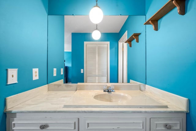 bathroom with vanity