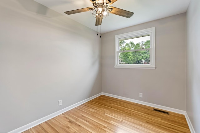 1025 Goshentown Rd, Hendersonville, TN 37075 - empty room with baseboards, light wood-type flooring, and ceiling fan