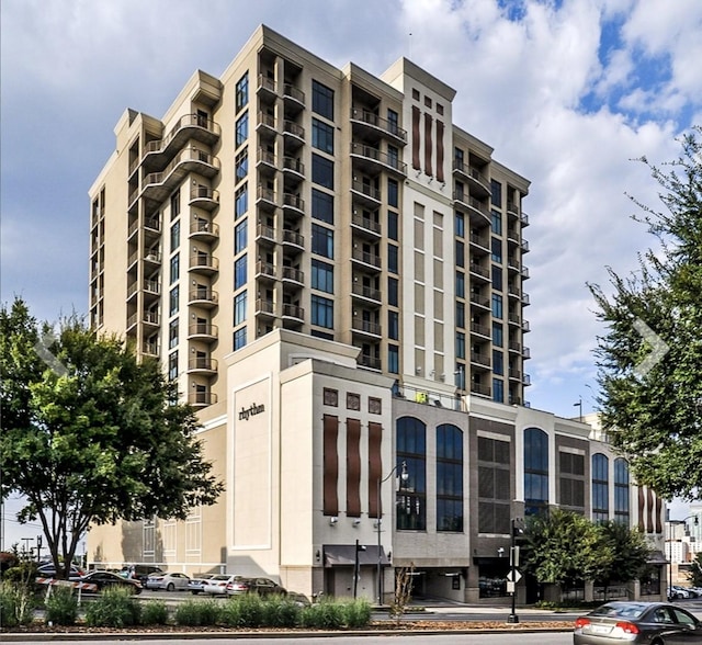 1510 Demonbreun St Unit 807, Nashville, TN 37203 - view of property