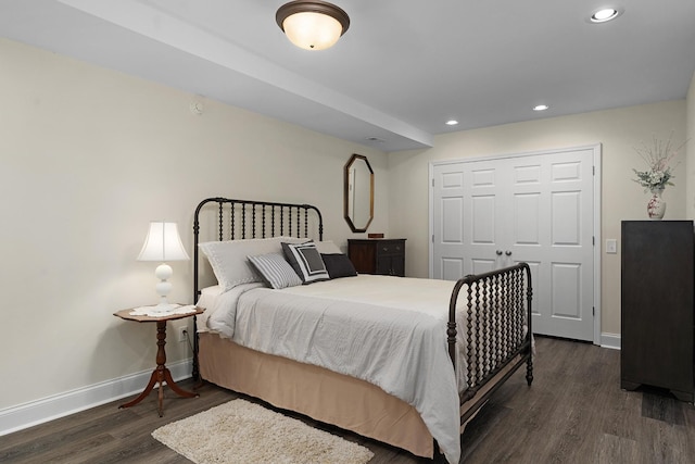 7237 River Run Dr, Chattanooga, TN 37416 - bedroom with baseboards, a closet, recessed lighting, and wood finished floors