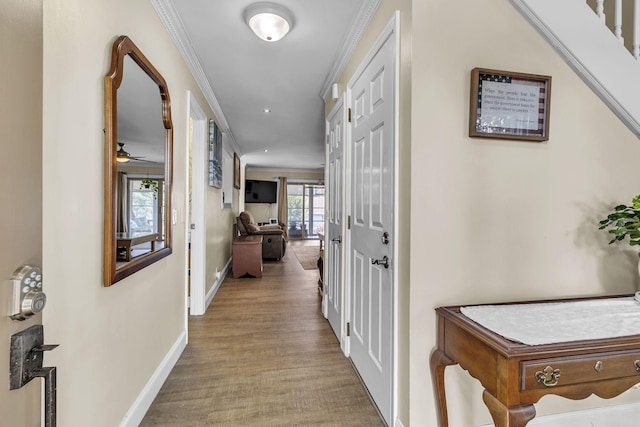 120 Tanasi Shr, Gallatin, TN 37066 - hallway with baseboards, recessed lighting, crown molding, and wood finished floors