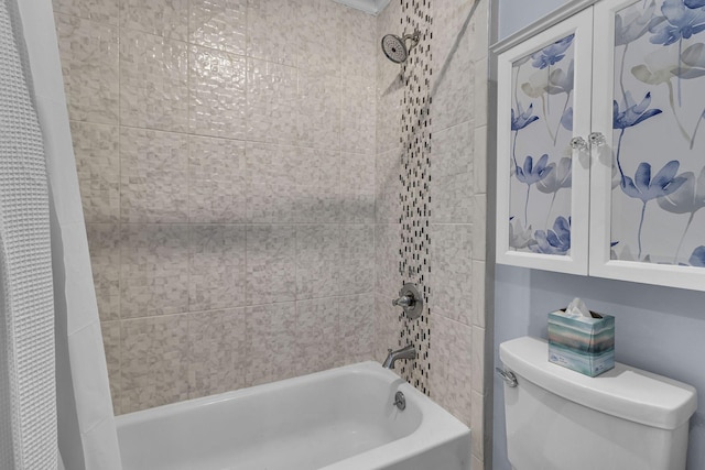 120 Tanasi Shr, Gallatin, TN 37066 - bathroom featuring toilet and shower / tub combo