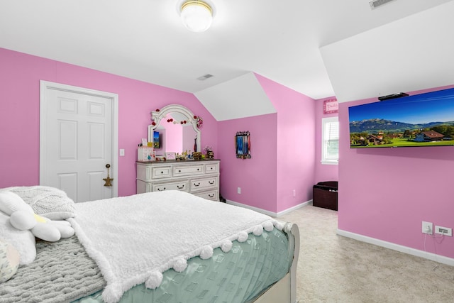 140 Keele Rd, Manchester, TN 37355 - bedroom with light carpet, baseboards, and lofted ceiling