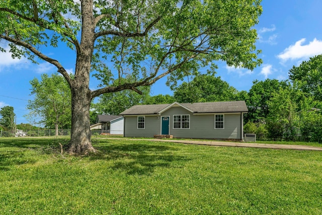 222 Mark Spitz Dr, Clarksville, TN 37042 - photo 2
