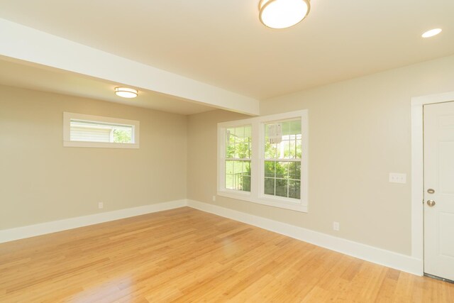 716 Larkin Ave, Chattanooga, TN 37411 - spare room featuring light wood-style floors, baseboards, and recessed lighting