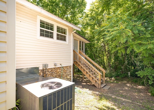 716 Larkin Ave, Chattanooga, TN 37411 - exterior space with an outdoor fire pit, central AC unit, and stairway