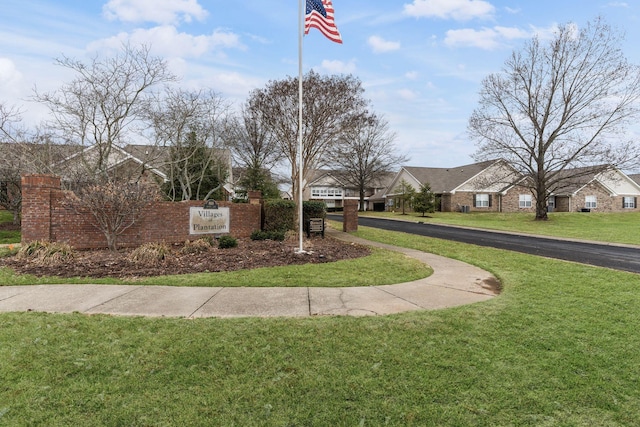 800 S Browns Ln Unit I1, Gallatin, TN 37066 - community / neighborhood sign featuring a residential view and a lawn