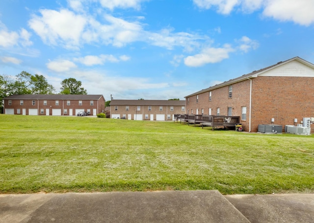 2450 Caroline Dr, Clarksville, TN 37042 - photo 18