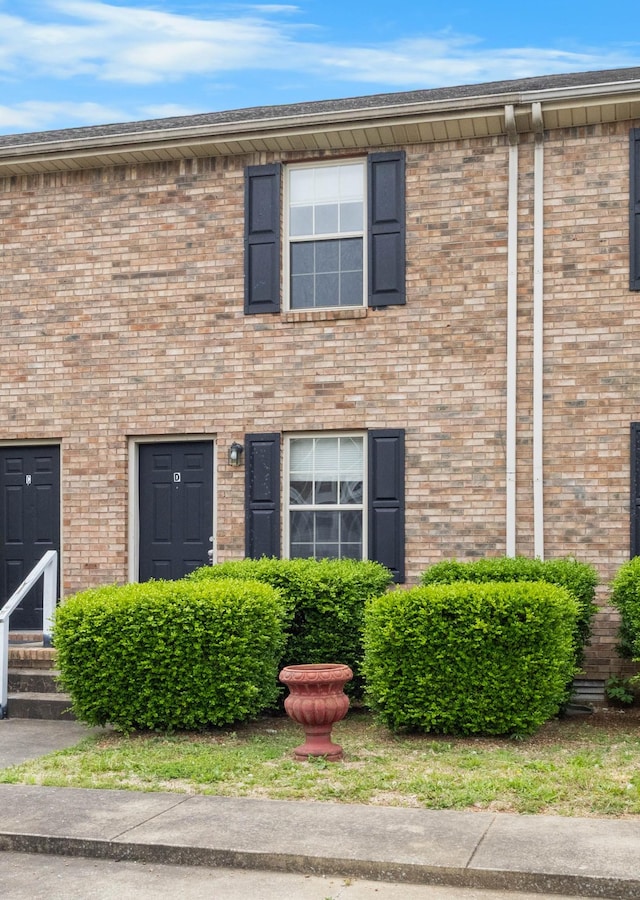 2450 Caroline Dr, Clarksville, TN 37042 - photo 4