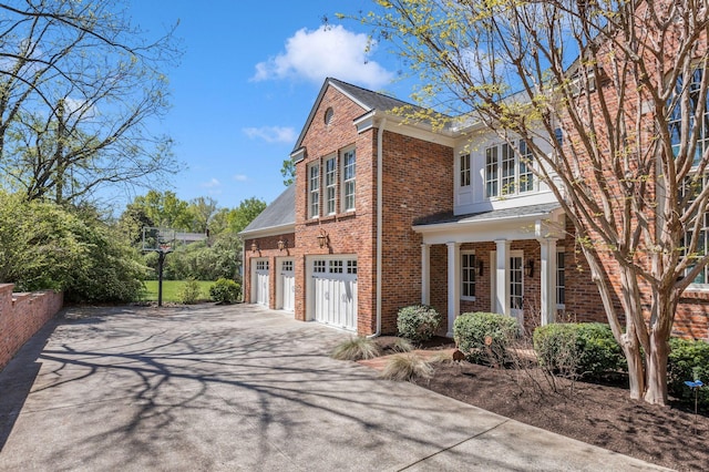 2433 Golf Club Ln, Nashville, TN 37215 - photo 64