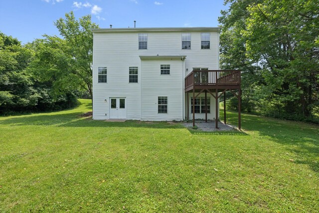 2300 Devonshire Dr, Old Hickory, TN 37138 - back of property featuring a deck and a yard