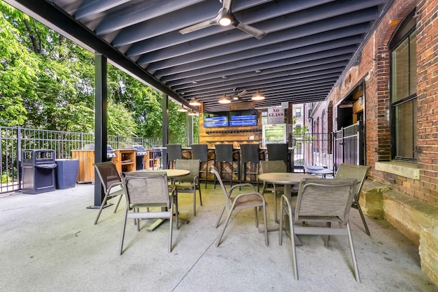 610 21st Ave N Unit 302, Nashville, TN 37203 - view of patio with fence and a ceiling fan