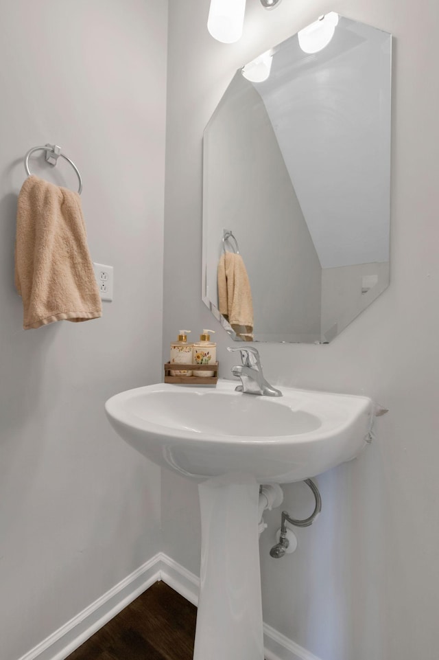 bathroom featuring baseboards