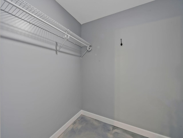 3120 Trenton Rd, Clarksville, TN 37040 - view of walk in closet