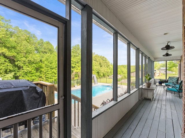 view of sunroom / solarium
