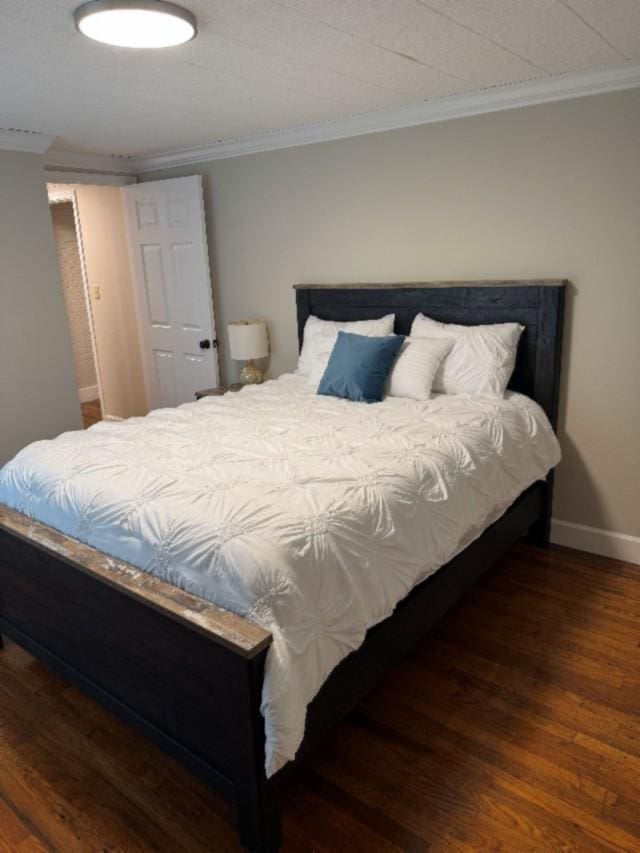 500 Brown St, Celina, TN 38551 - bedroom featuring ornamental molding, wood finished floors, and baseboards