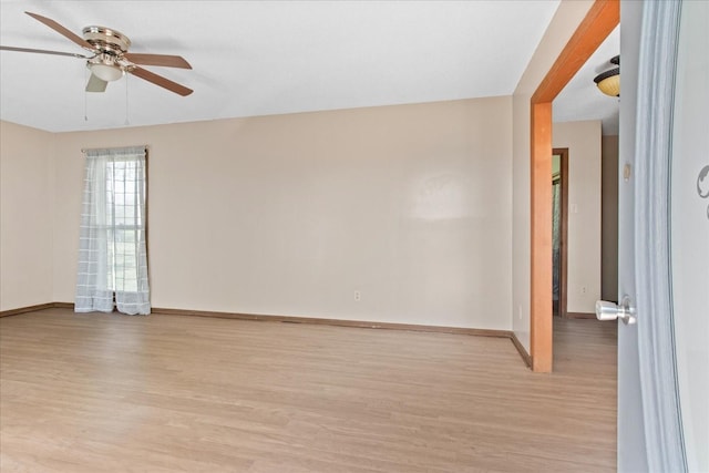 1712 Franklin Pike, Lewisburg, TN 37091 - unfurnished room featuring ceiling fan, baseboards, and light wood-style floors