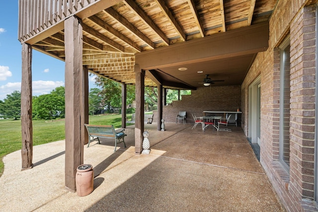 1314 Huntington Dr, Columbia, TN 38401 - view of patio featuring ceiling fan and outdoor dining space