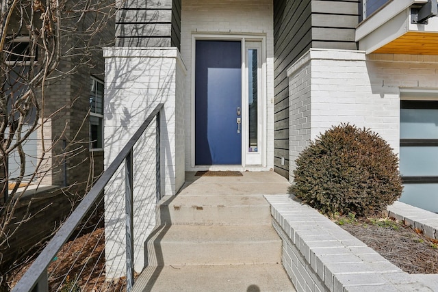 view of property entrance