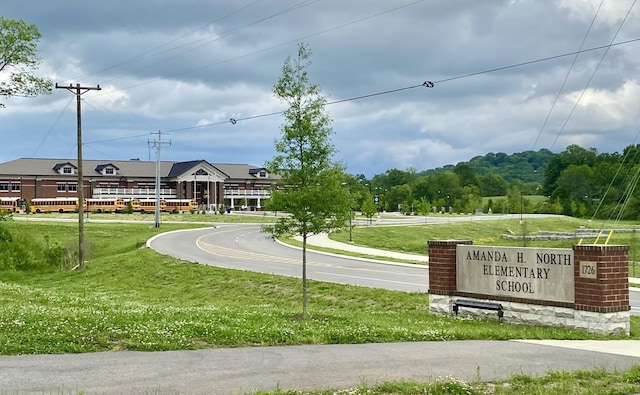 7008 Grackle Ct, Spring Hill, TN 37174 - view of road