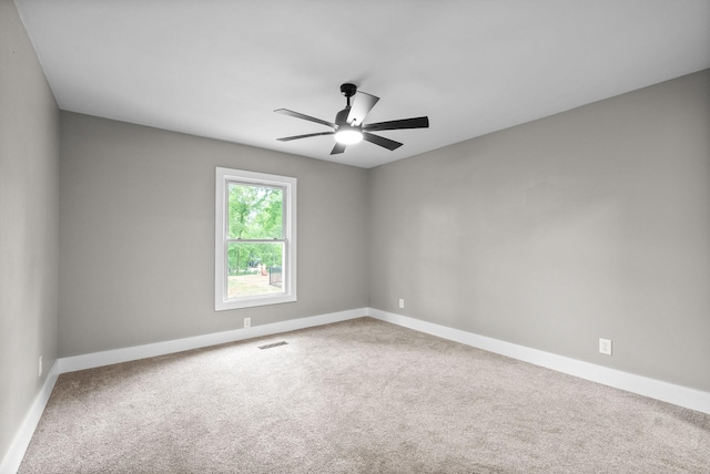 77 Deepwood Est, Cadiz, KY 42211 - unfurnished room featuring carpet floors, ceiling fan, baseboards, and visible vents